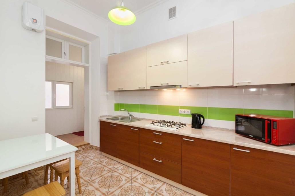 Три Кімнати Вулиця Грушевського 9 Центр Міста Львів Apartman Kültér fotó